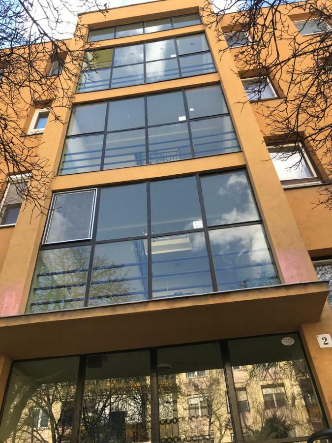 Ella Apartman Debreţin Exterior foto
