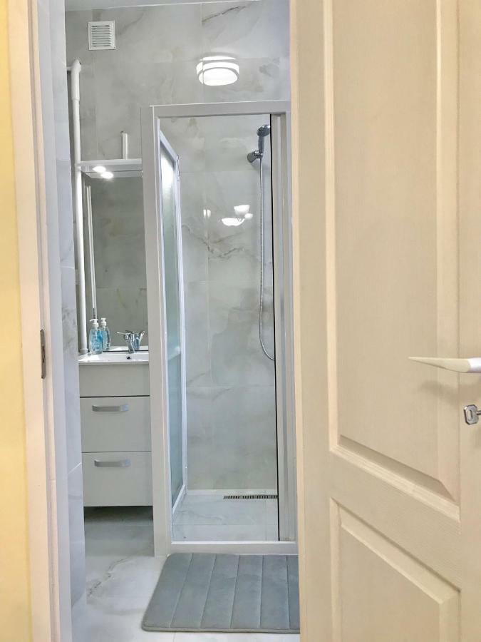 Ella Apartman Debreţin Exterior foto